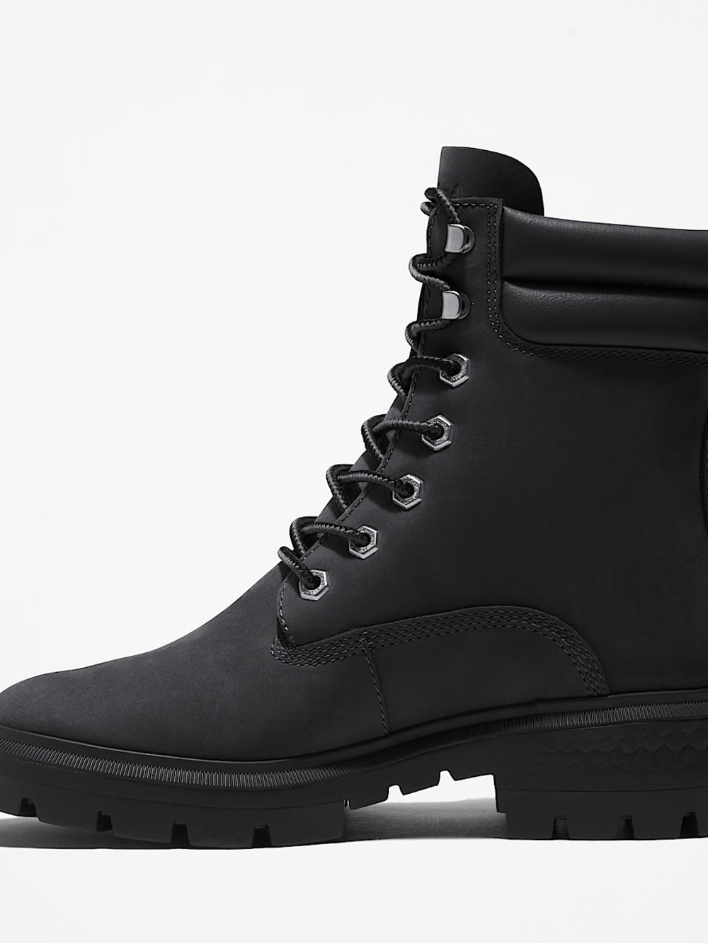 Timberland Women's Black Lace-Up Trail Boots - Picture 9 of 14